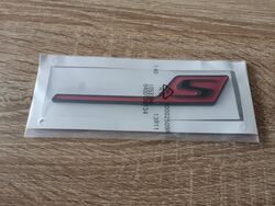Mercedes Benz AMG S Black wtih Red Emblem Logo