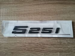BMW 525i (G60) Black Emblem New Style